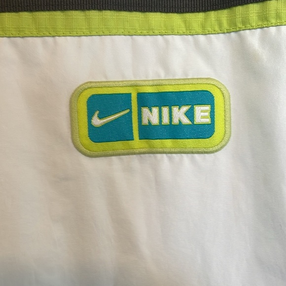 VTG 1990s sz M Nike windbreaker over head jacket, zip-up, color-block design - Picture 3 of 10